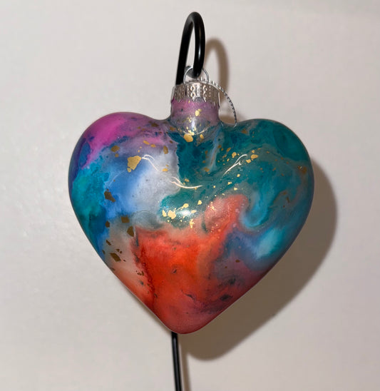 Glass heart bauble